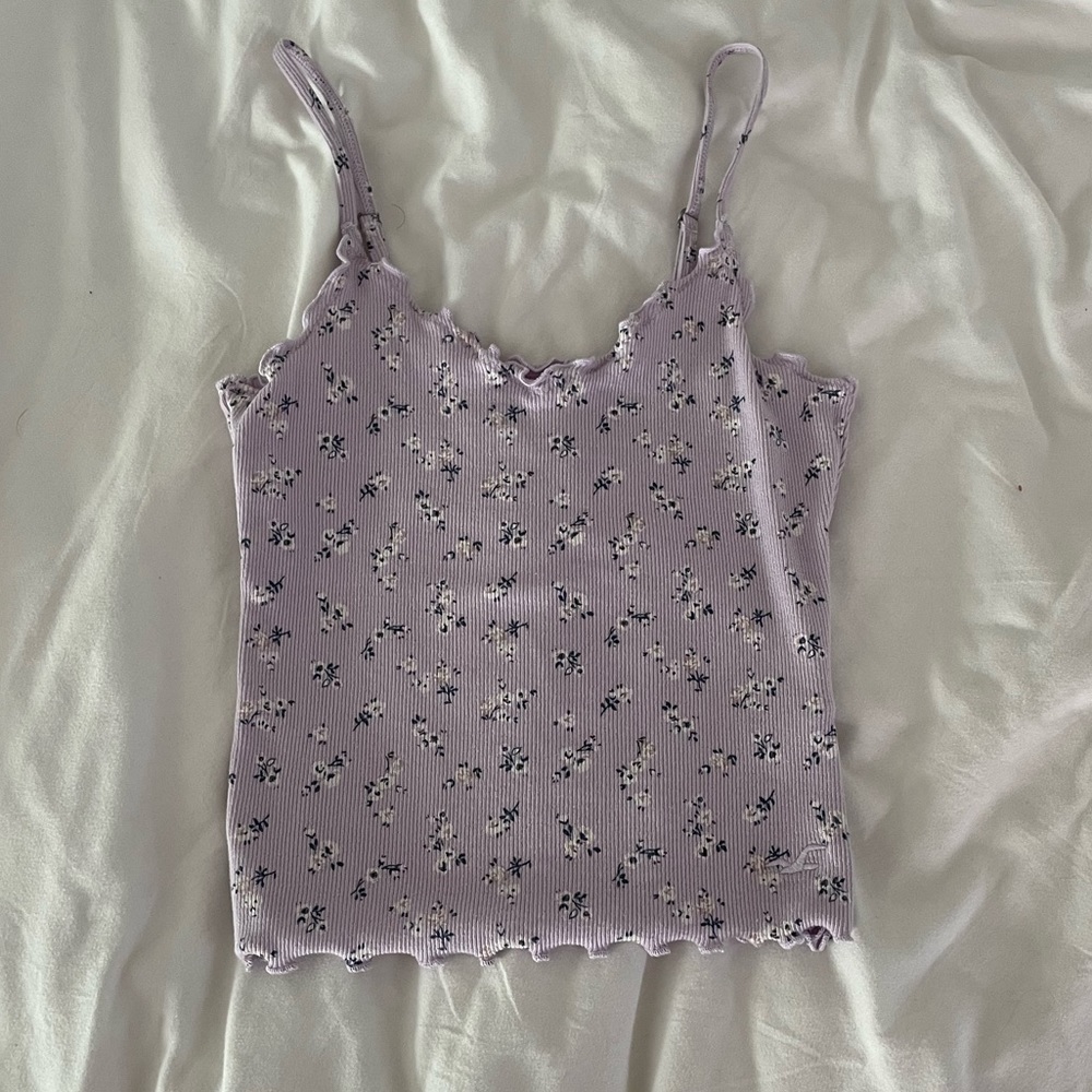Hollister ruffled tank top